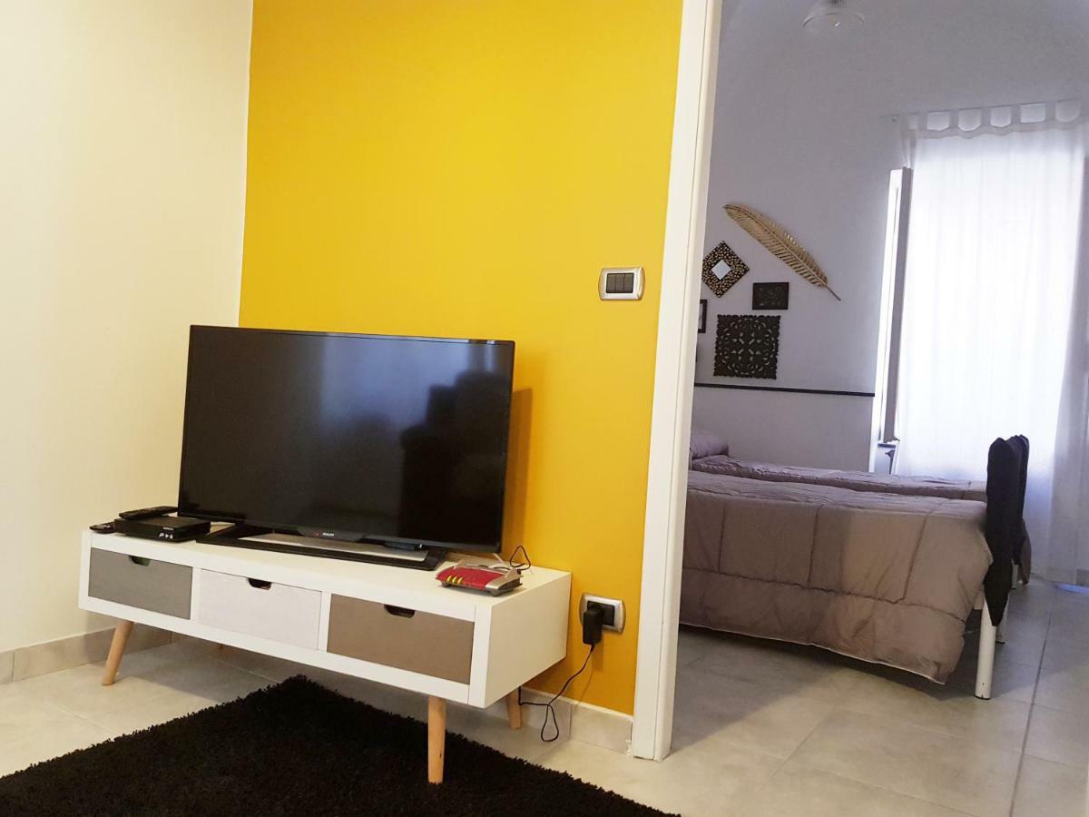 Appartement Modern Flat With Panoramic Terrace In Zuccarello Extérieur photo