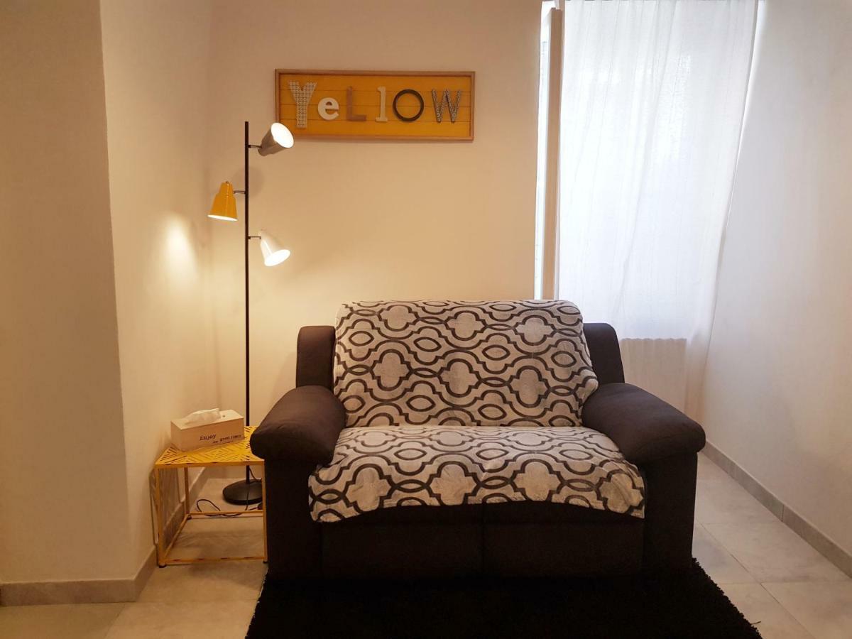 Appartement Modern Flat With Panoramic Terrace In Zuccarello Extérieur photo